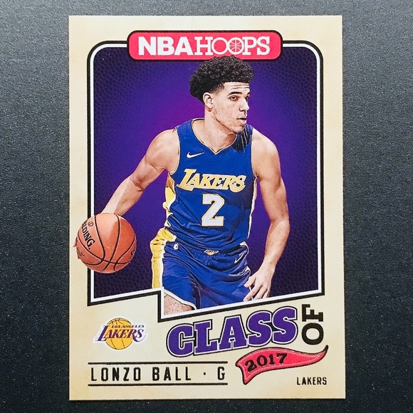 Lonzo Ball RC - 2017-18 Hoops Class of 2017 #2 - Picture 1 of 2